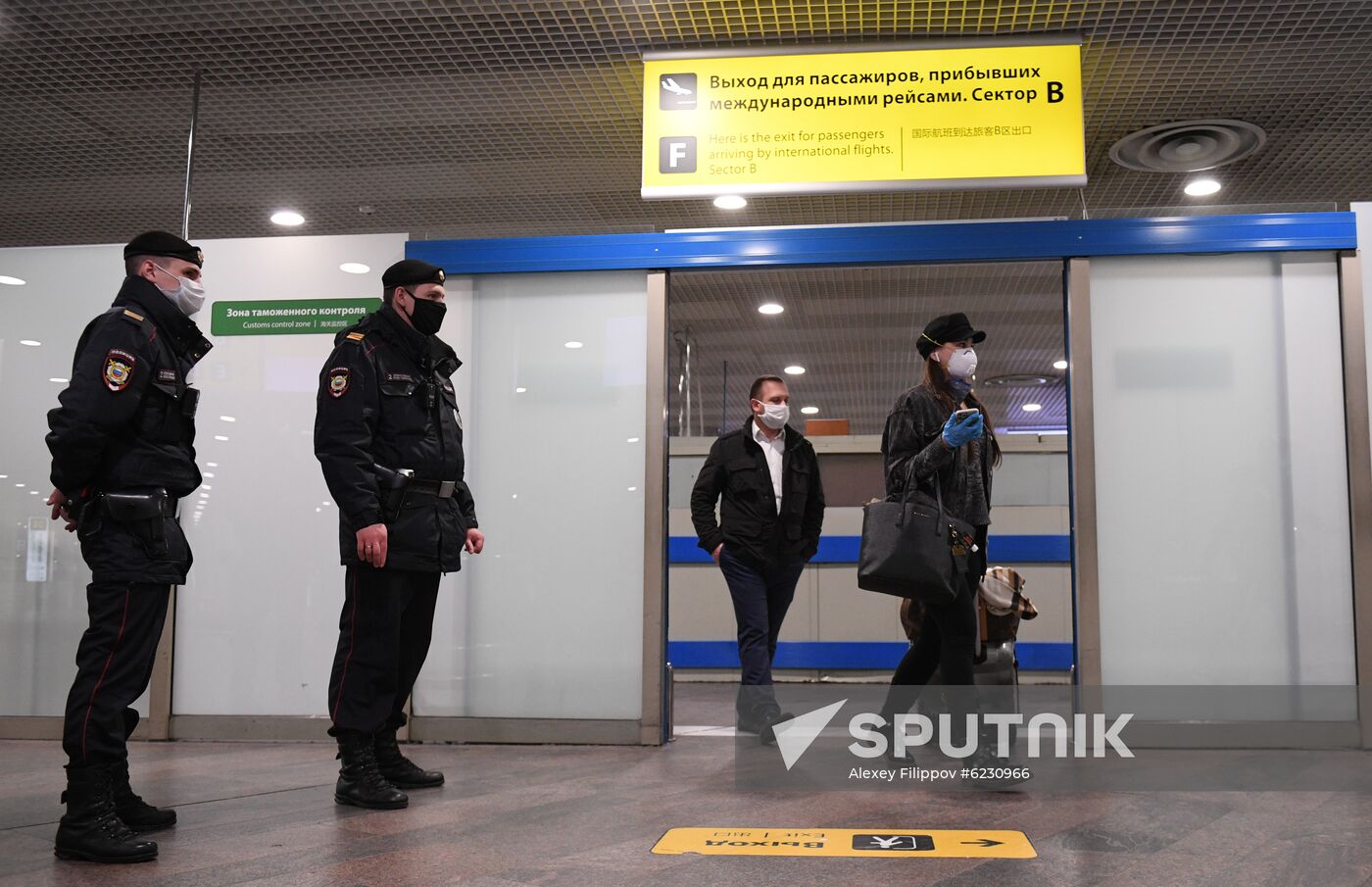 Russia Coronavirus Tourists Return
