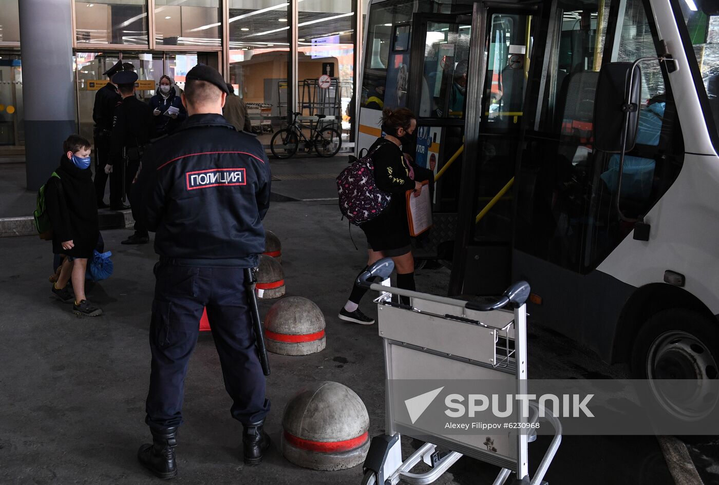 Russia Coronavirus Tourists Return