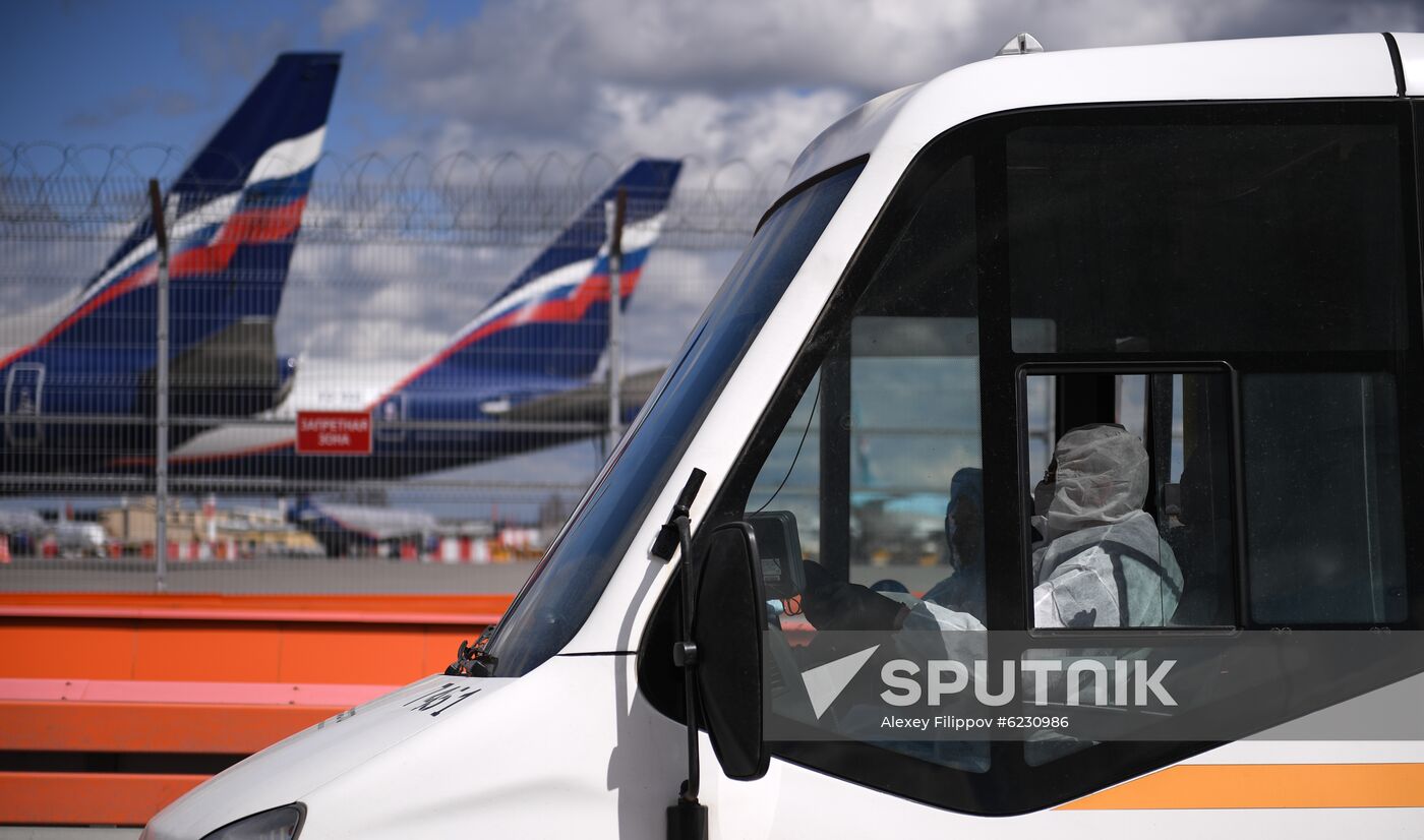 Russia Coronavirus Tourists Return