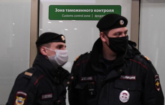 Russia Coronavirus Tourists Return