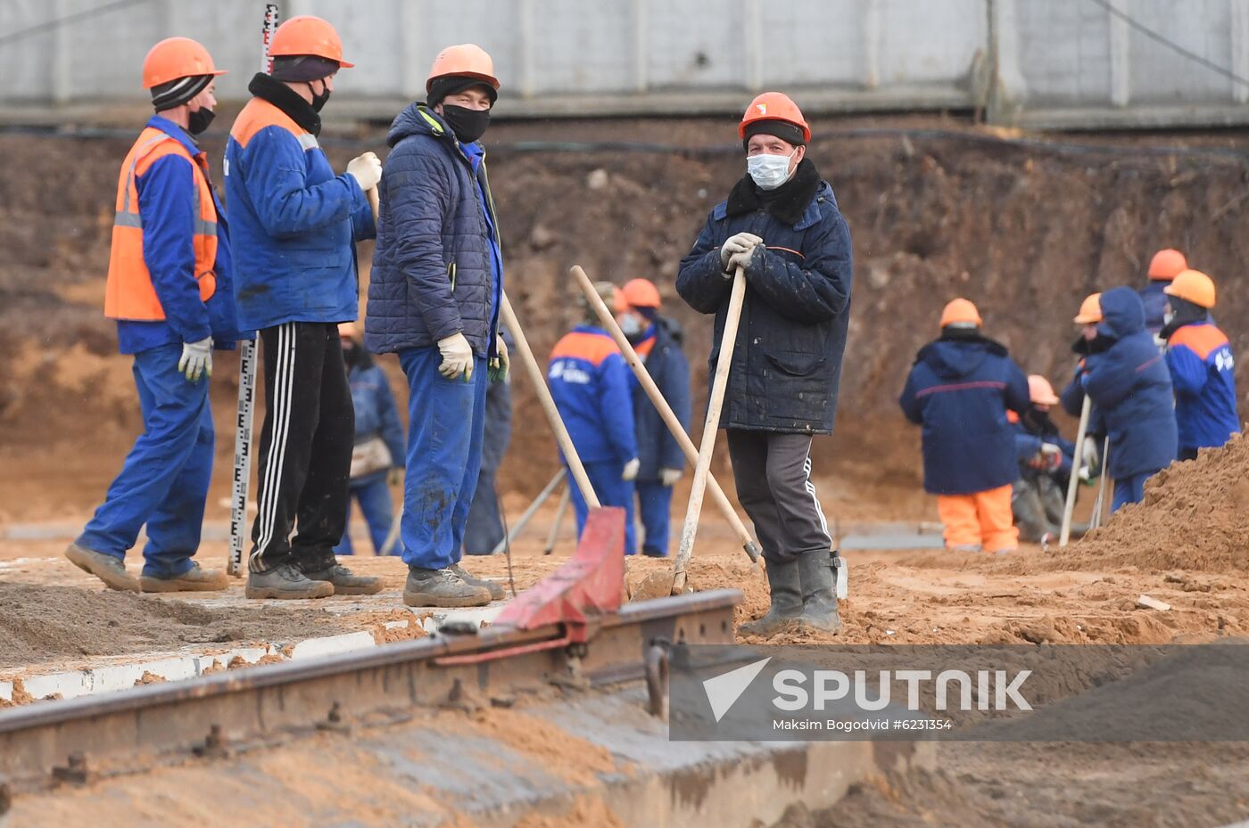 Workers are pictured on the construction of a new building at the Republican clinical infectious diseases hospital in Kazan, Republic of Tatarstan, Russia. The total area of the hospital building will be 15 thousand square meters, it is designed for 232 beds. Location: Russia, Republic of Tatarstan, Kazan. Author: Maksim Bogodvid/Sputnik. Russia Coronavirus Hospital Facilities
