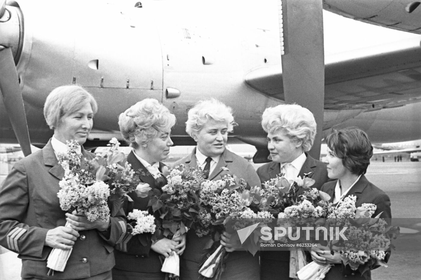 Women's crew of Ilyushin Il 18 turboprop plane