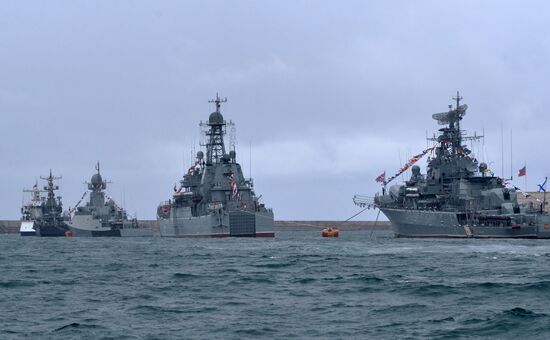 Russia Crimea Victory Day Parade Rehearsal