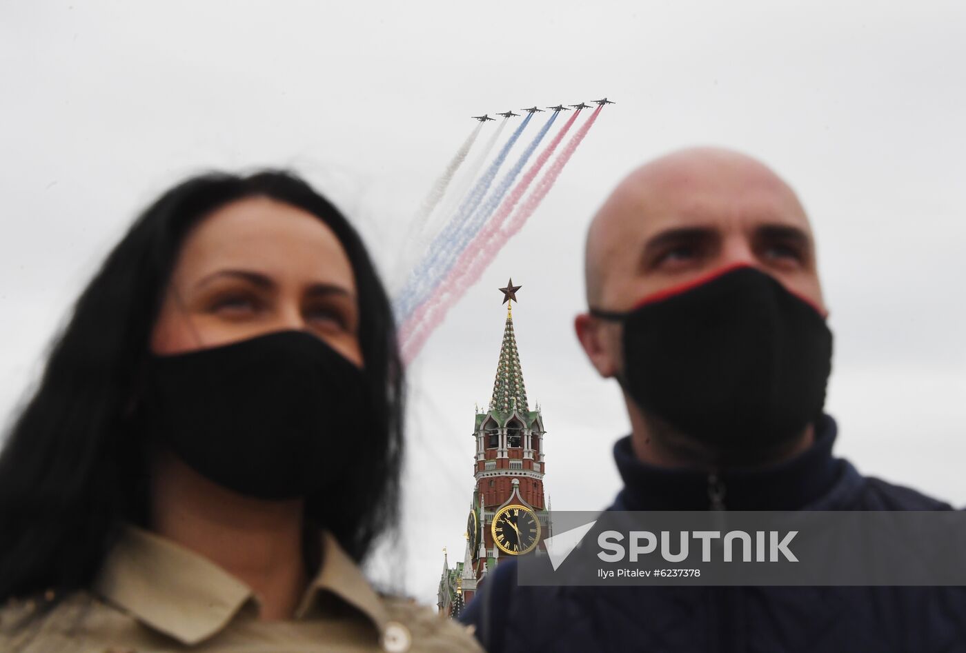 Victory Day flypast in Moscow