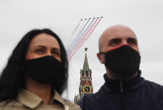 Victory Day flypast in Moscow