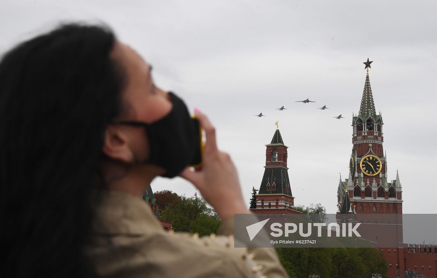 Victory Day flypast in Moscow