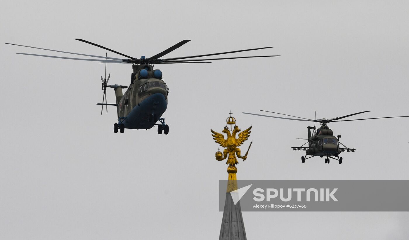 Victory Day flypast in Moscow