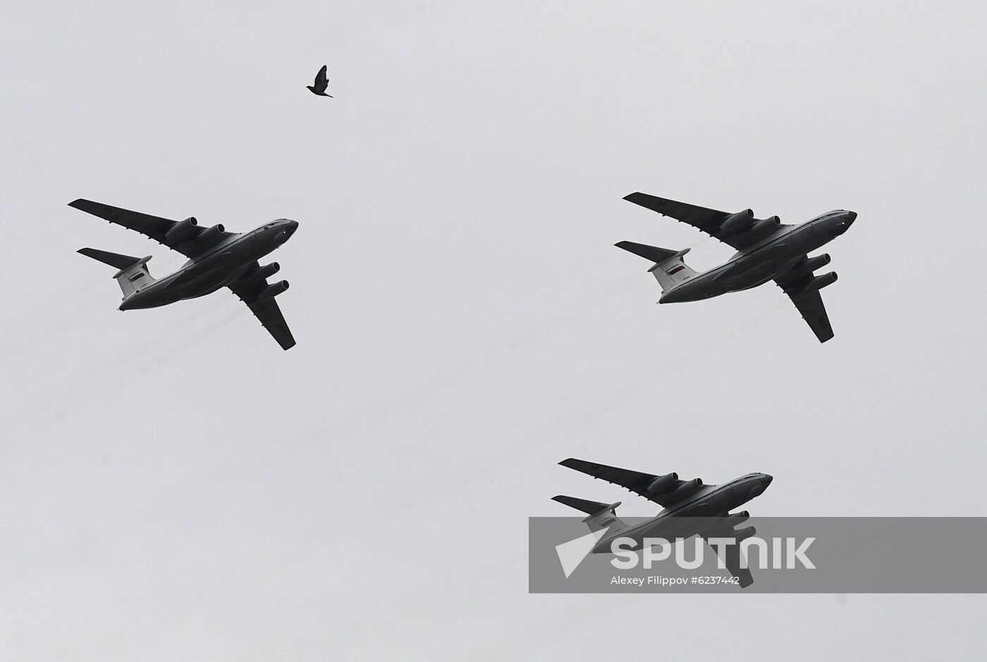Victory Day flypast in Moscow