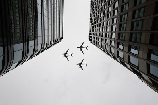 Victory Day flypast in Moscow