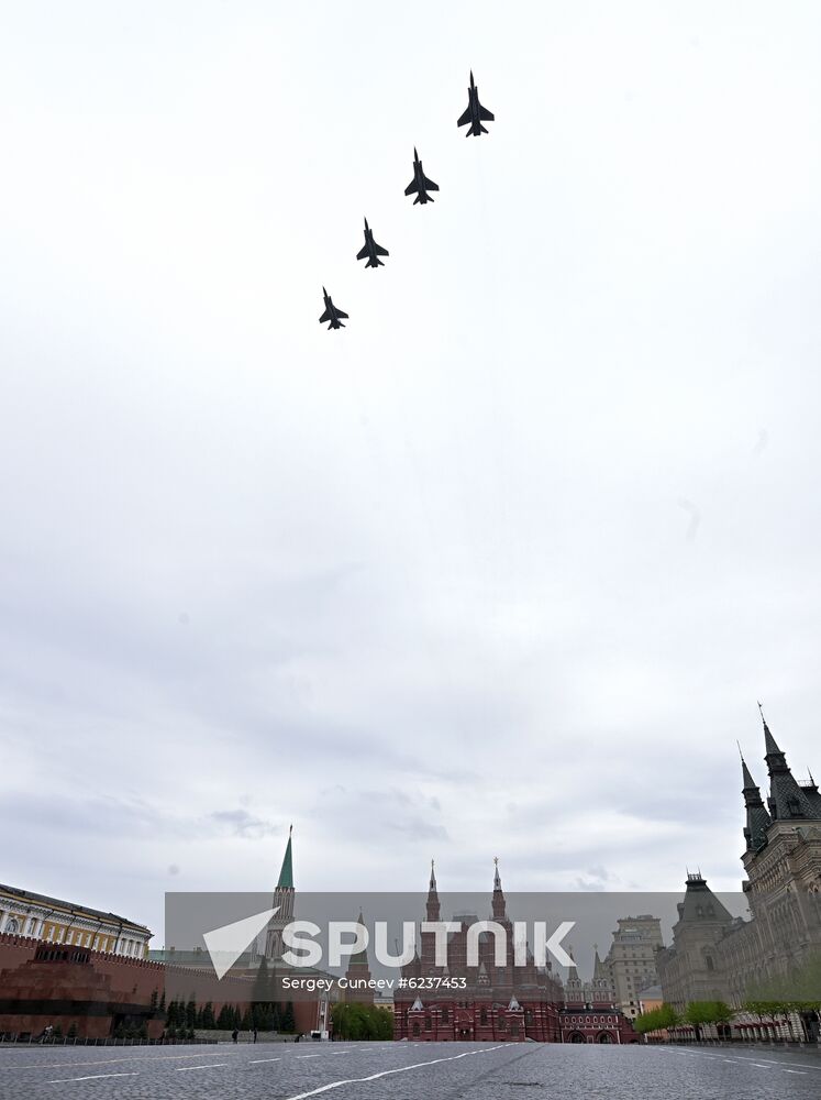 Victory Day flypast in Moscow