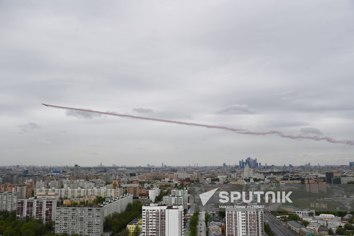 Victory Day flypast in Moscow