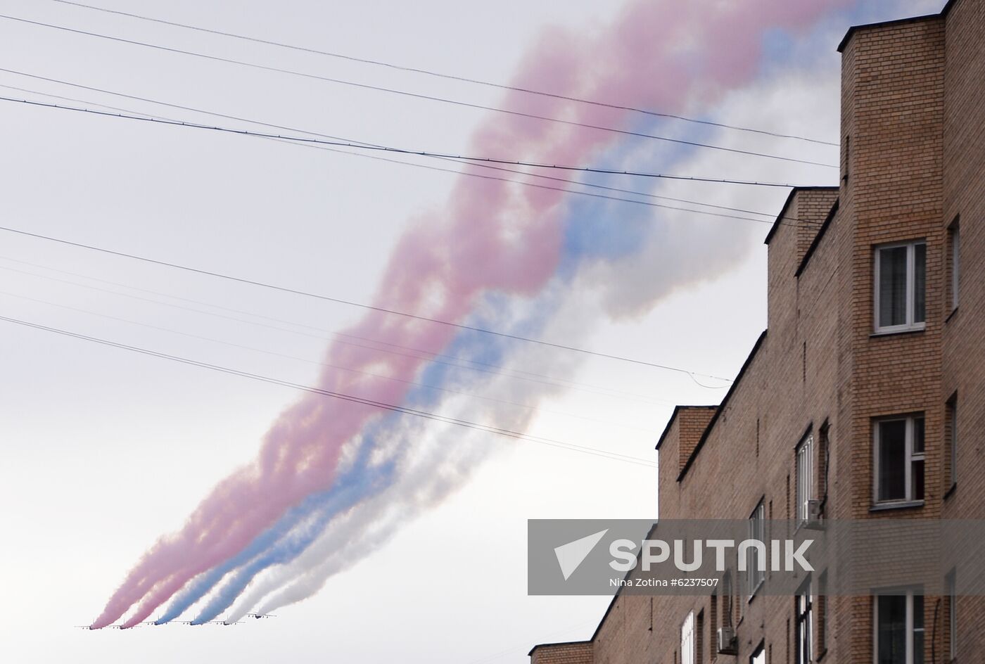 Victory Day flypast in Moscow