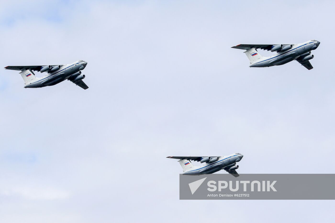 Victory Day flypast in Moscow