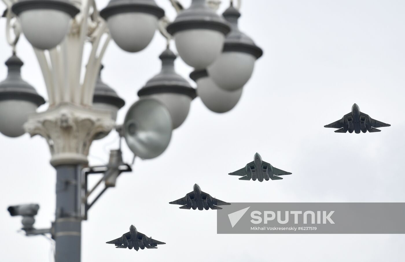 Victory Day flypast in Moscow