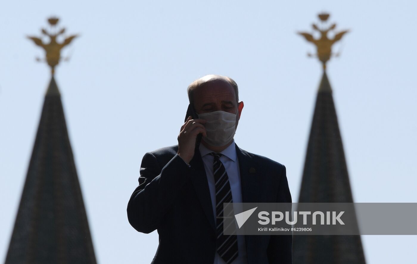 Russia Coronavirus Lockdown Ease
