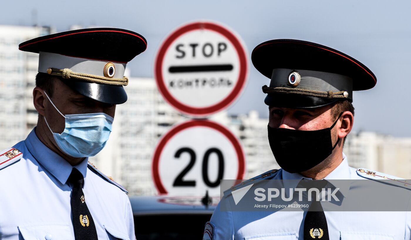 Russia Coronavirus Lockdown Ease