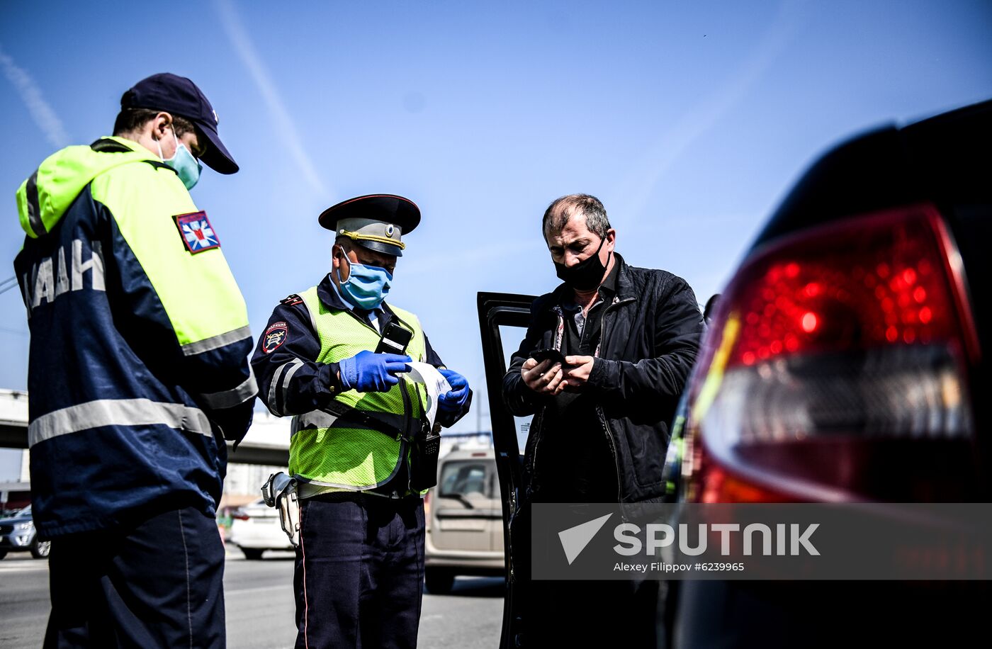Russia Coronavirus Lockdown Ease