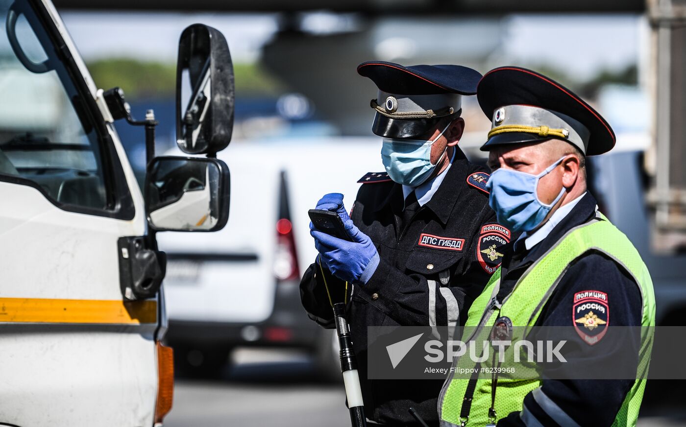 Russia Coronavirus Lockdown Ease