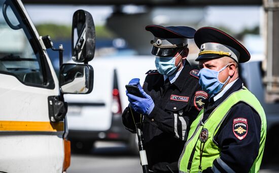 Russia Coronavirus Lockdown Ease