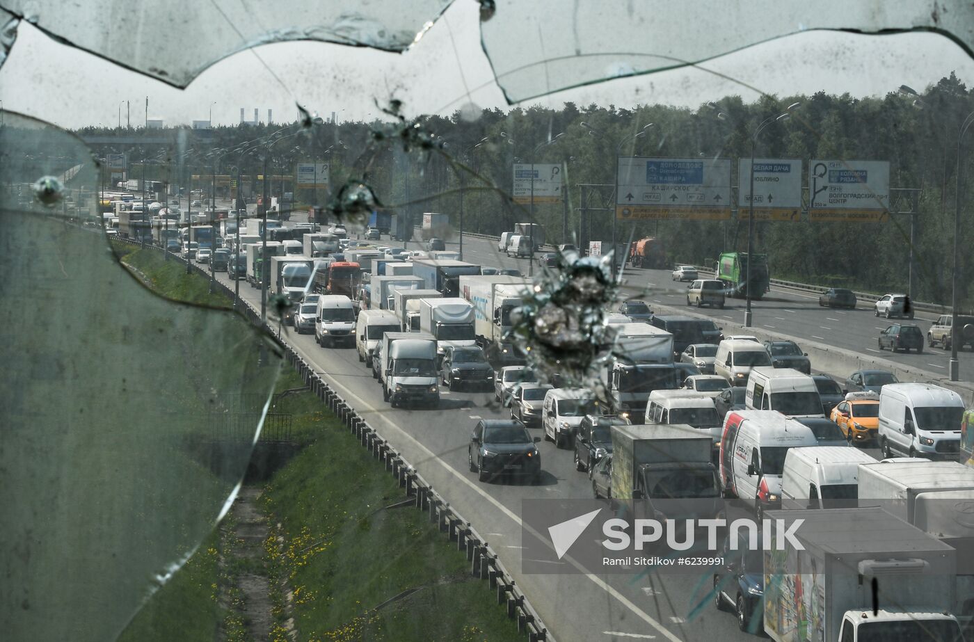 Russia Coronavirus Lockdown Ease