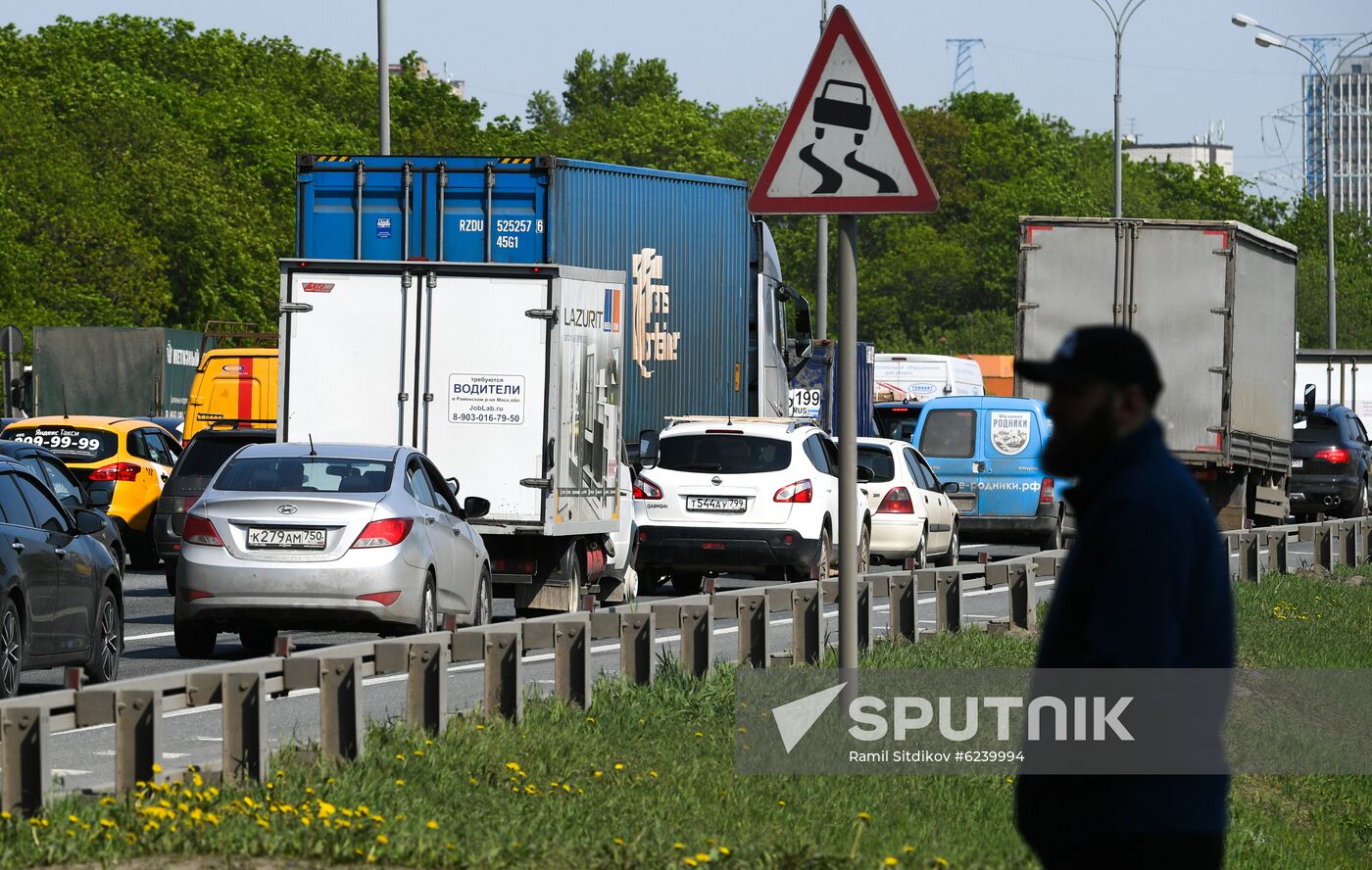 Russia Coronavirus Lockdown Ease