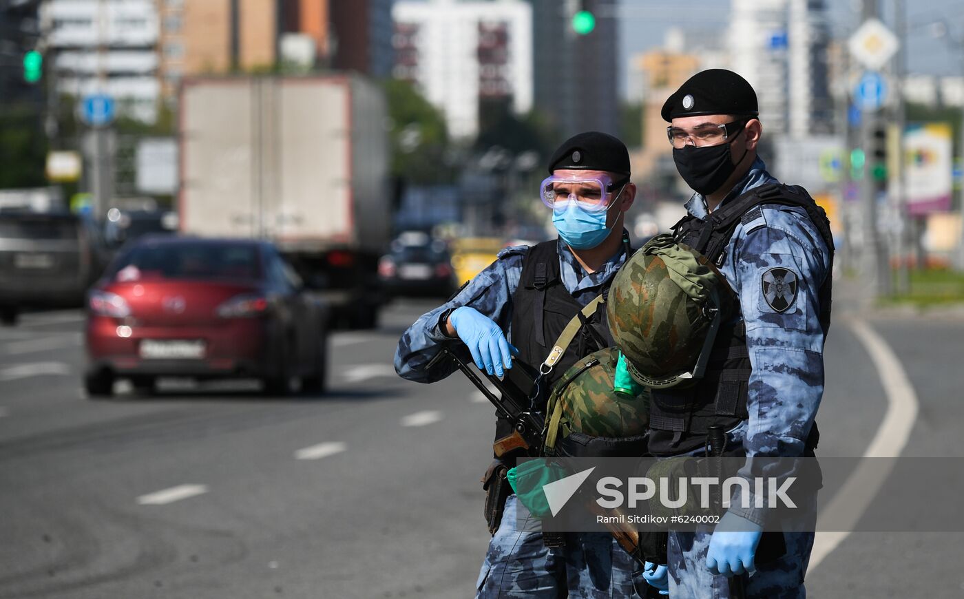 Russia Coronavirus Lockdown Ease