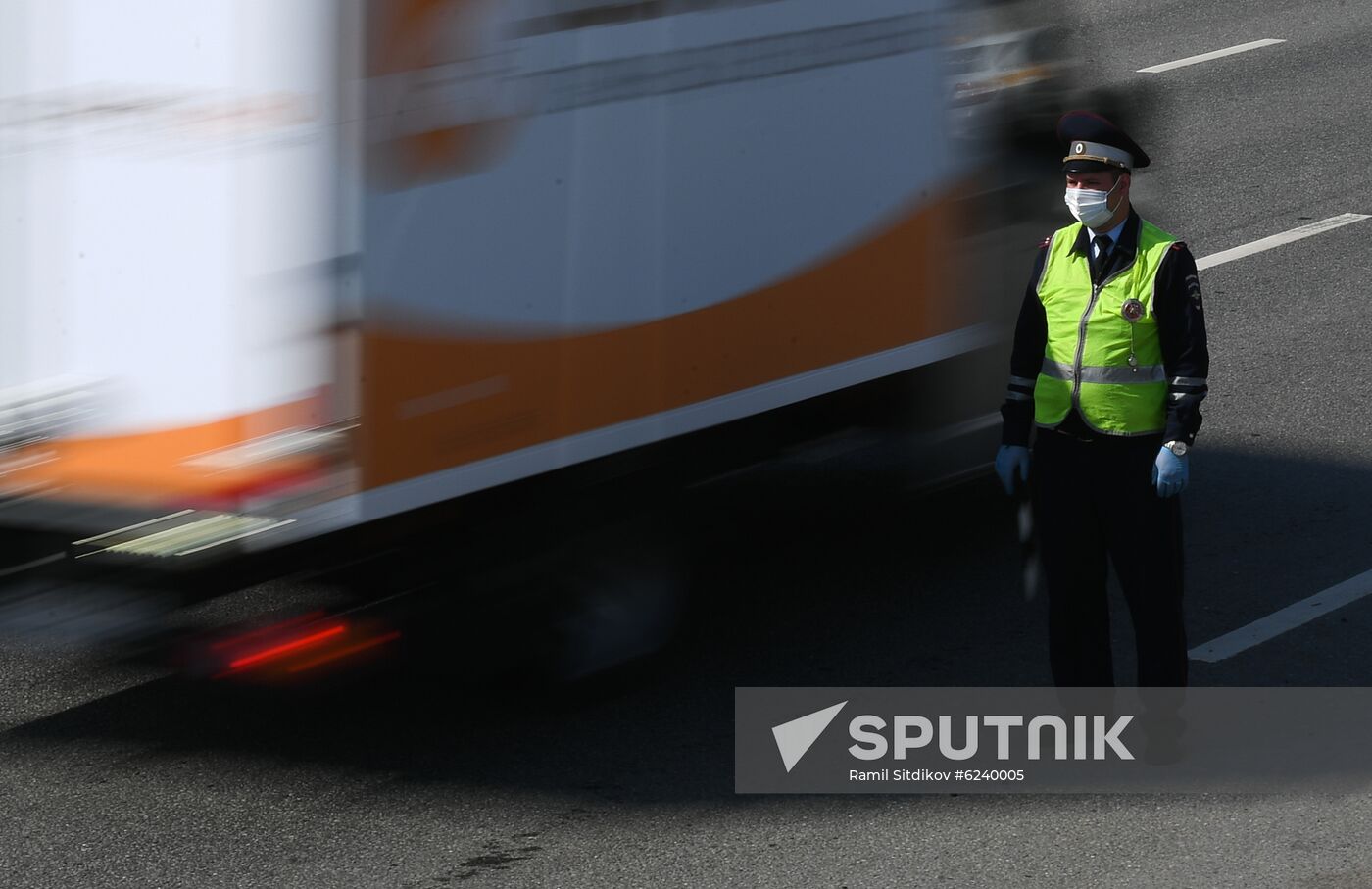 Russia Coronavirus Lockdown Ease