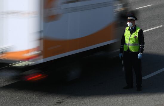 Russia Coronavirus Lockdown Ease