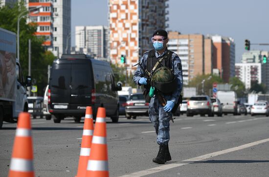 Russia Coronavirus Lockdown Ease