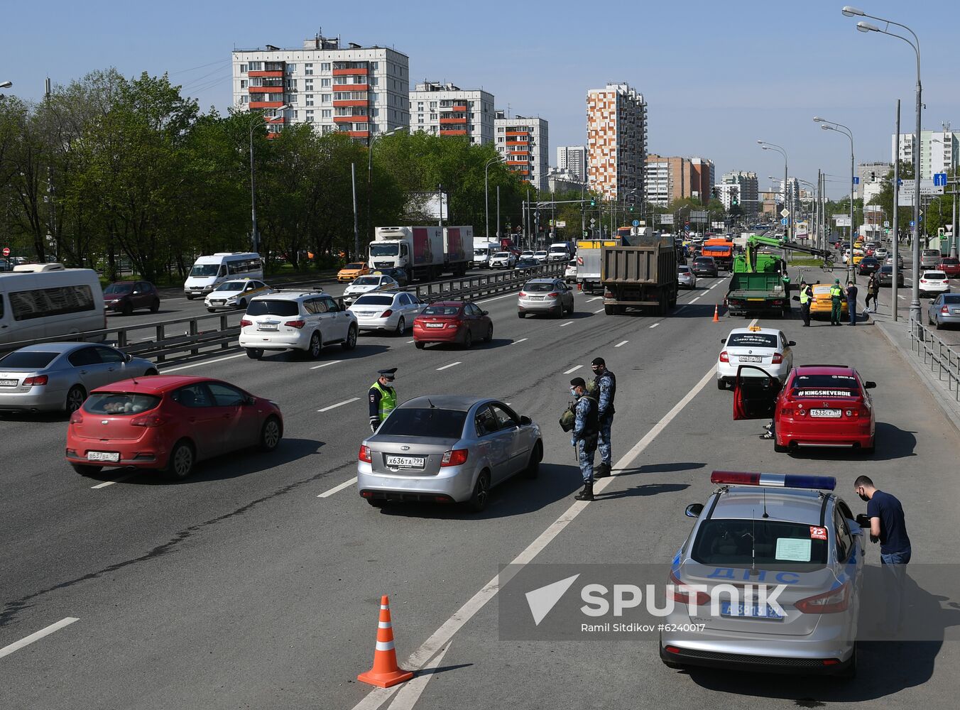 Russia Coronavirus Lockdown Ease