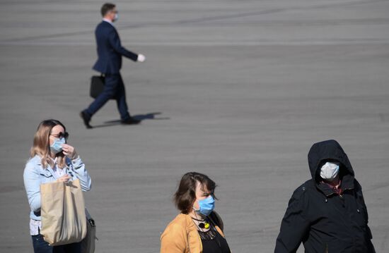 Russia Coronavirus Lockdown Ease