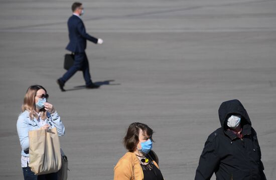 Russia Coronavirus Lockdown Ease