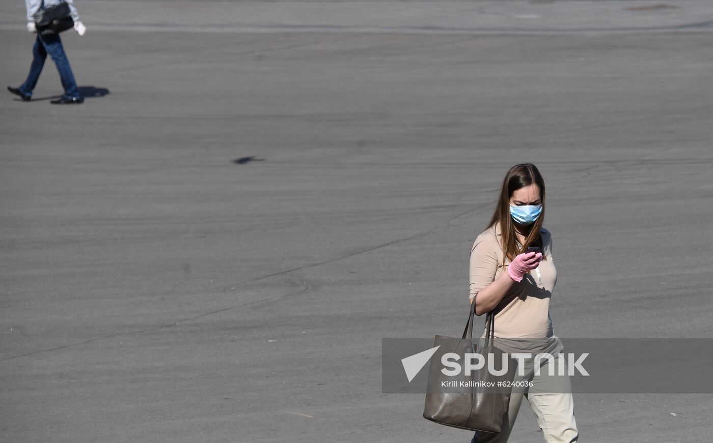 Russia Coronavirus Lockdown Ease