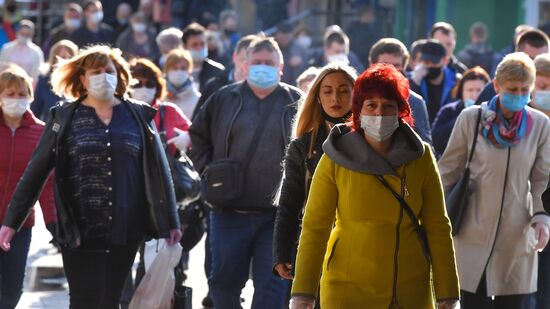 Russia Coronavirus Lockdown Ease
