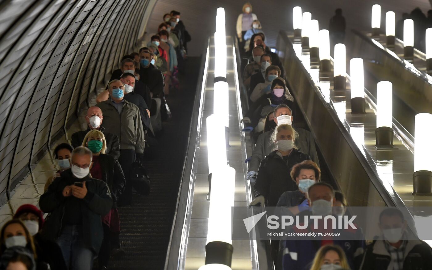 Russia Coronavirus Lockdown Ease