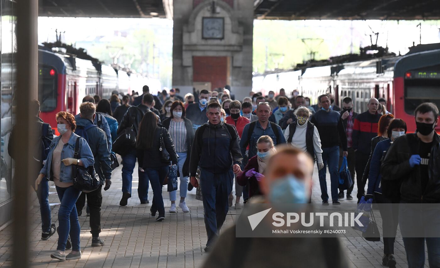 Russia Coronavirus Lockdown Ease