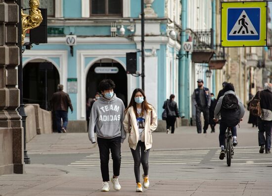 Russia Coronavirus Lockdown Ease