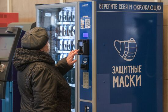 Russia Coronavirus Lockdown Ease