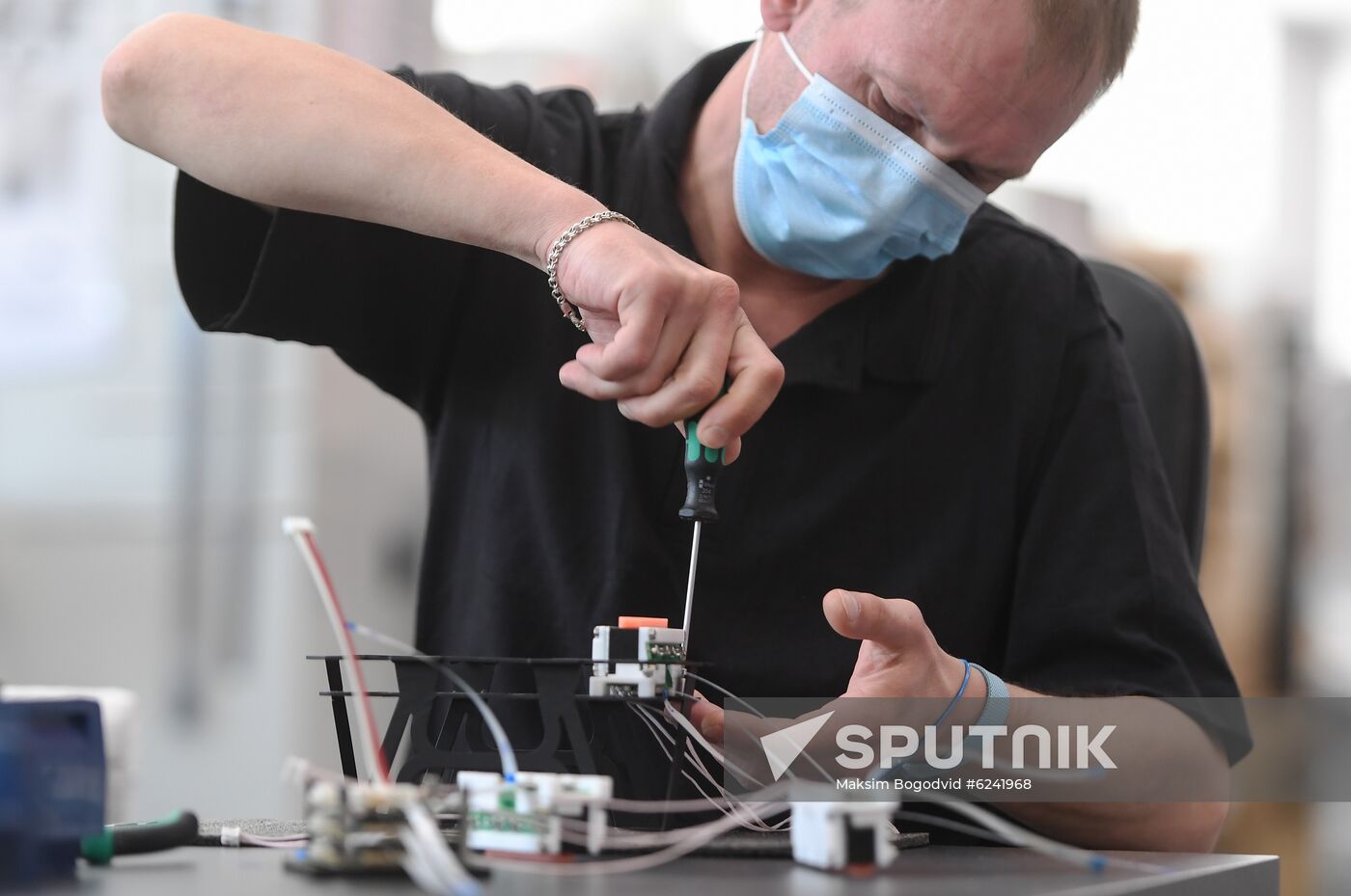 Russia Coronavirus Tests