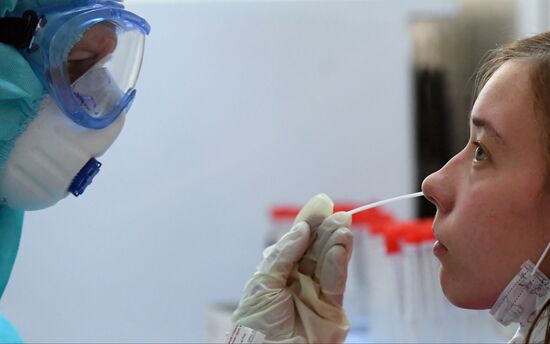 Russia Coronavirus Tests
