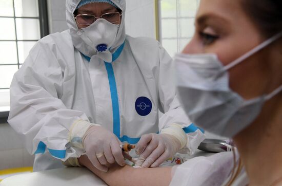 Russia Coronavirus Tests