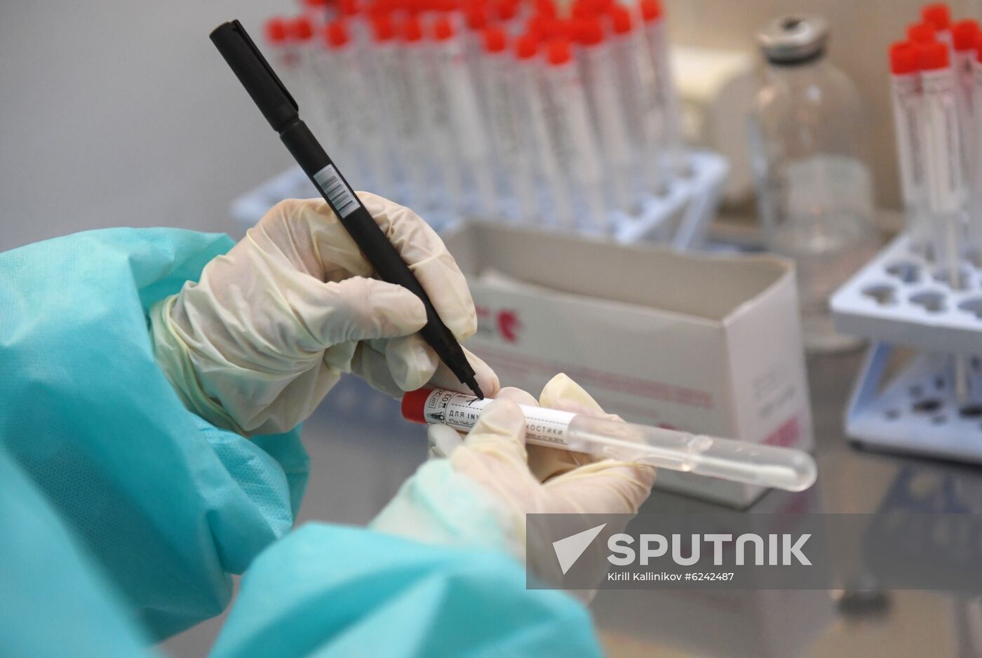 Russia Coronavirus Tests