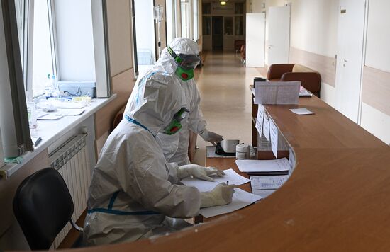 Russia Coronavirus Treatment 