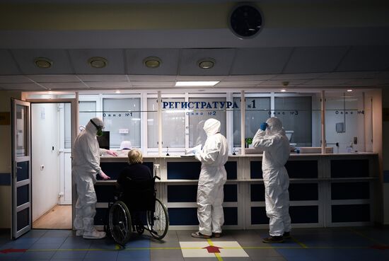 Russia Coronavirus Treatment 