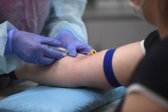 Russia Coronavirus Tests