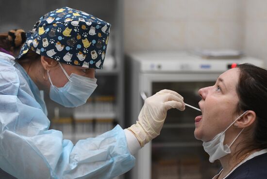 Russia Coronavirus Tests
