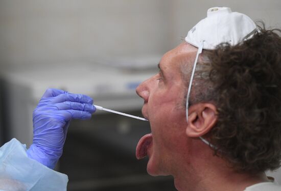 Russia Coronavirus Tests