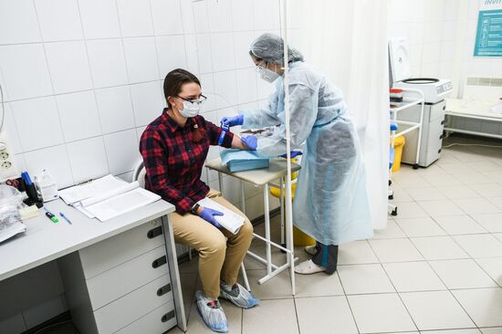Russia Coronavirus Tests