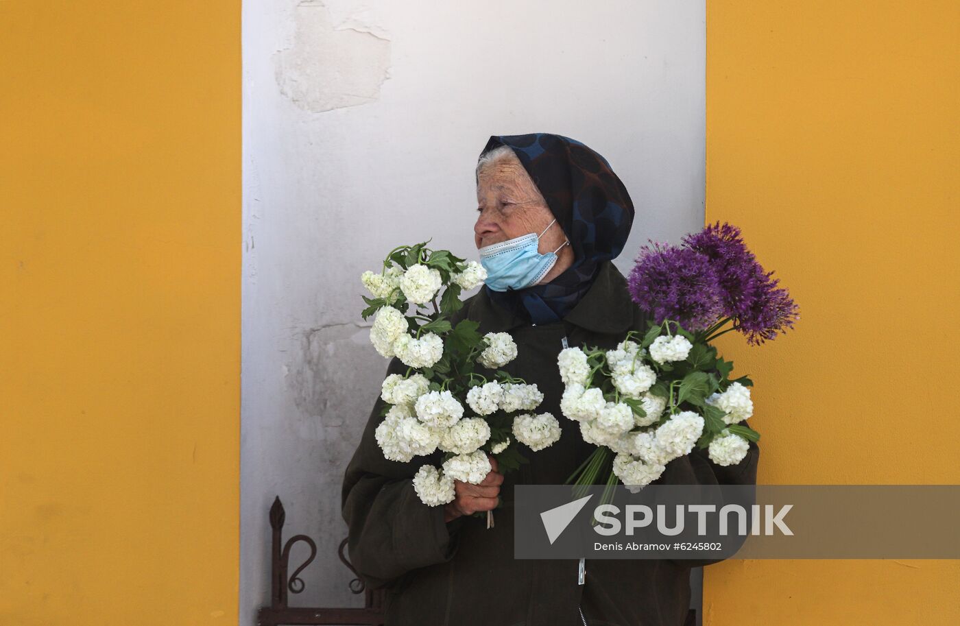 Russia Coronavirus Lockdown Ease