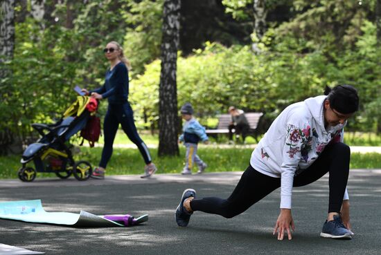 Russia Coronavirus Lockdown Ease